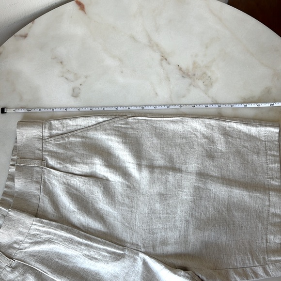H&M Linen Tailored Shorts in Beige - Picture 10 of 10